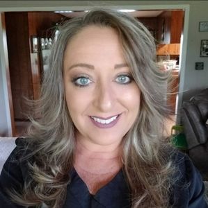 Meet your Posher, Sabrina